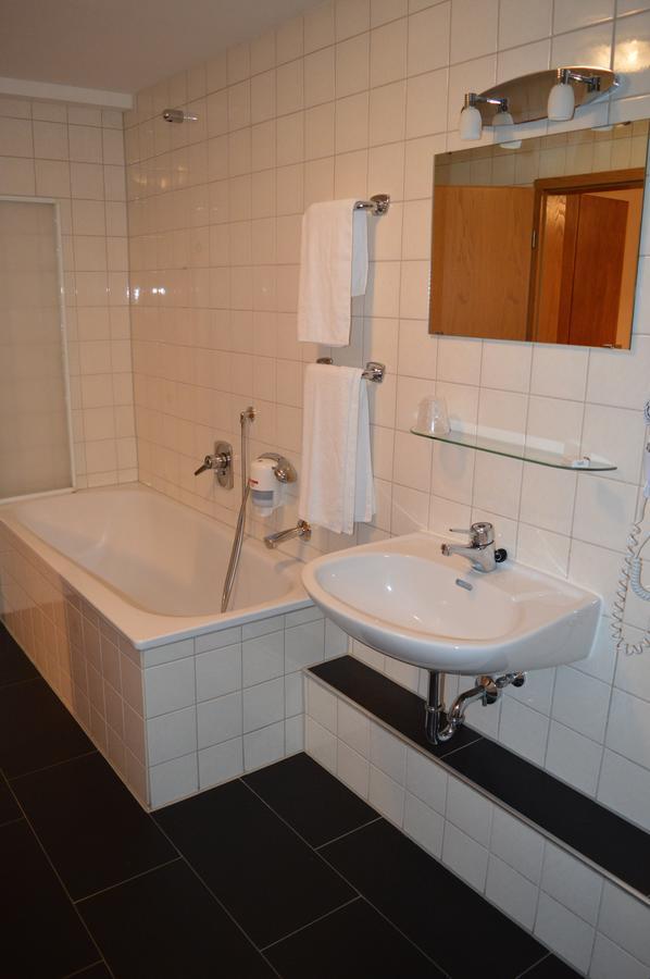 Hotel Hohensteiner Hof Bonnigheim Екстериор снимка